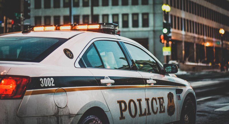 e-911 and Kari's law: Implications for businesses